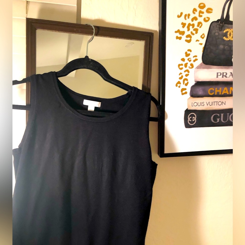 Charter Club  sweater Tank size M, 18inches PTP, 20 inches long